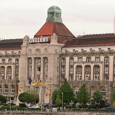 Center Apartments-tomy Lägenhet Budapest